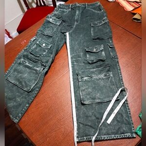 Fashion Nova Rise Cargo Jeans Pants 👖